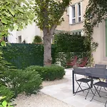 La Villa D\'Auteuil, Paris 16