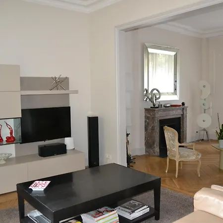 Alloggio in famiglia La D'auteuil, 16 Parigi